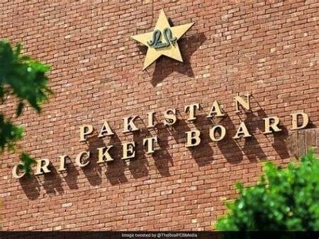 Pakistan Cricket Board Cuts Down Selection Committee to Five Key Members